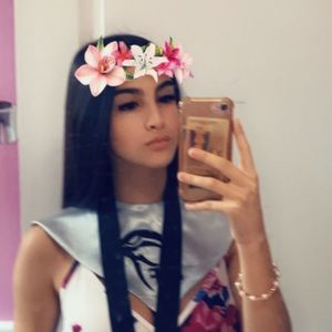 Meet your Posher, Thayli